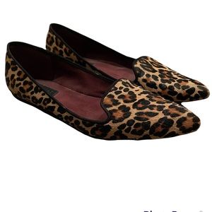 Nine West Leopard Print Calf Hair Loafer size 6 Preowned casual office career